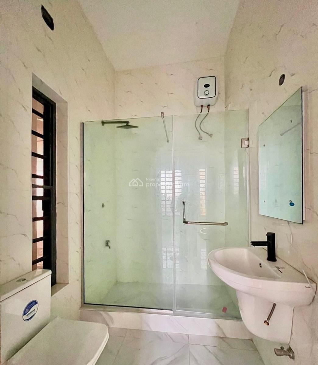 Fully Serviced 2 Bedroom Apartment, Ikate, Lekki, Lagos, Block of Flats for Sale