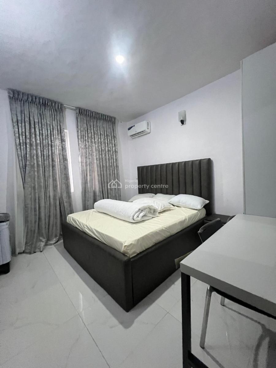 Fully Furnished 2bedroom Apartment in Lcc,lekki, Lekki Conservation,centre ,lekki ,lagos , Nigeria, Lekki, Lagos, Flat / Apartment Short Let
