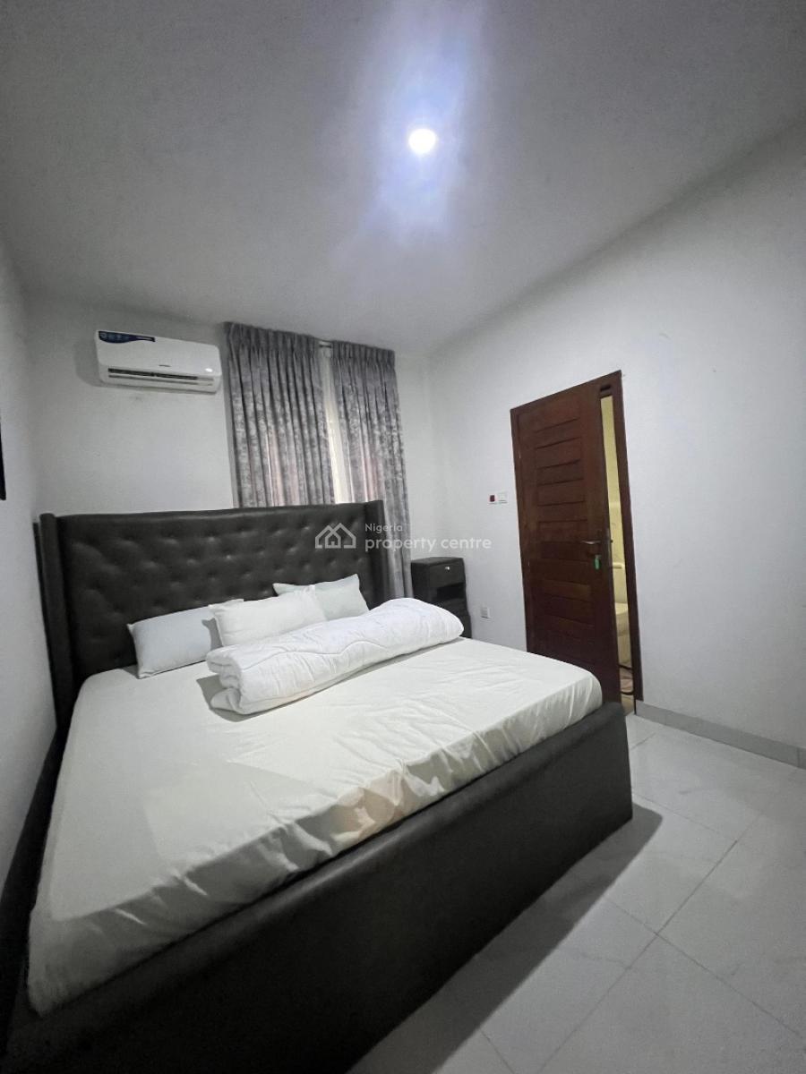 Fully Furnished 2bedroom Apartment in Lcc,lekki, Lekki Conservation,centre ,lekki ,lagos , Nigeria, Lekki, Lagos, Flat / Apartment Short Let