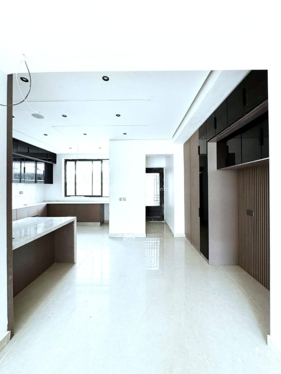 5 Bedroom Fully Detached Home with Swimming Pool,, Lekki Phase 1, Lekki, Lagos, Detached Duplex for Sale