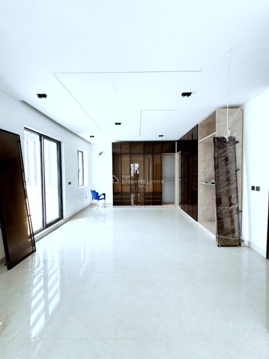5 Bedroom Fully Detached Home with Swimming Pool,, Lekki Phase 1, Lekki, Lagos, Detached Duplex for Sale
