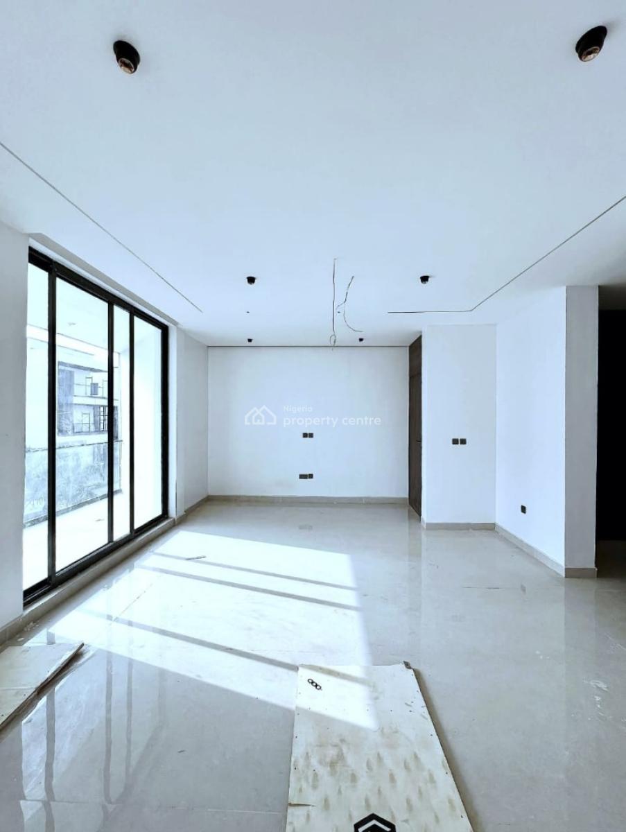 5 Bedroom Fully Detached Home with Swimming Pool,, Lekki Phase 1, Lekki, Lagos, Detached Duplex for Sale