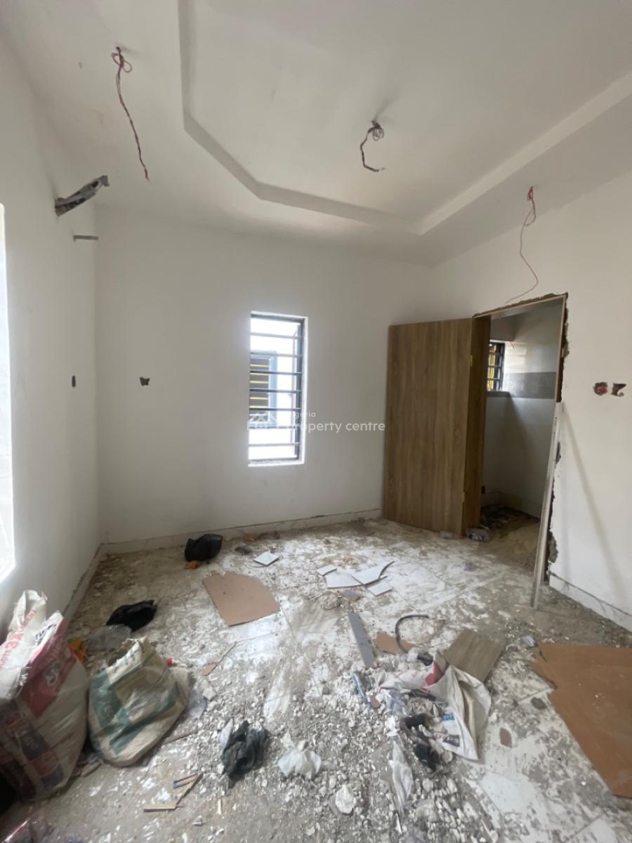 4 Bedroom Duplex with a Bq, Anthony, Maryland, Lagos, Semi-detached Duplex for Sale