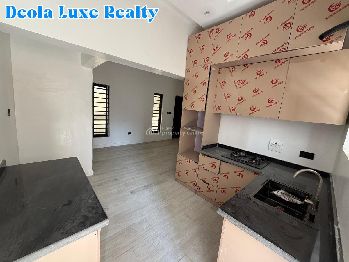 a Very Nice and Spacious 4 Bedroom Semi Detached Duplex, Off Spg Road, Ologolo, Lekki, Lagos, Semi-detached Duplex for Rent