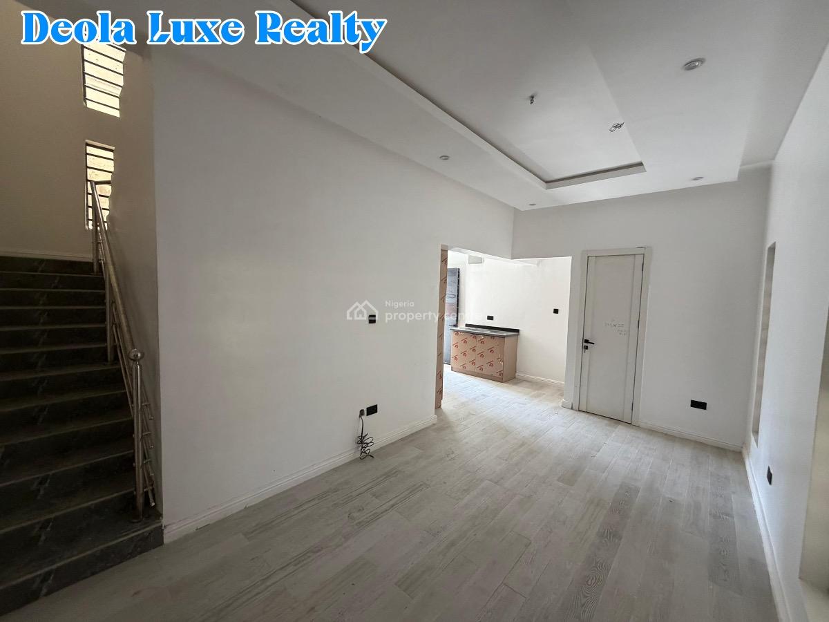 a Very Nice and Spacious 4 Bedroom Semi Detached Duplex, Off Spg Road, Ologolo, Lekki, Lagos, Semi-detached Duplex for Rent