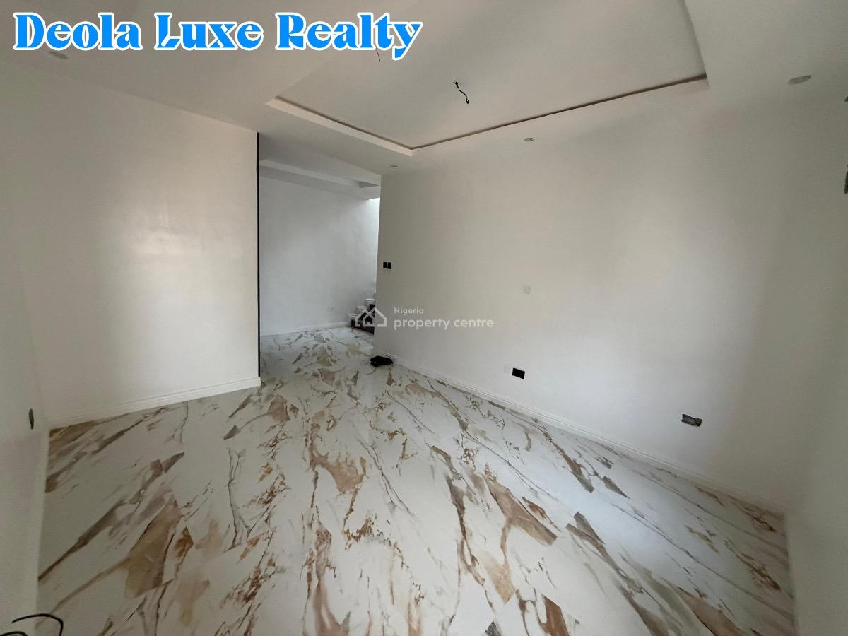 a Very Nice and Spacious 4 Bedroom Semi Detached Duplex, Off Spg Road, Ologolo, Lekki, Lagos, Semi-detached Duplex for Rent