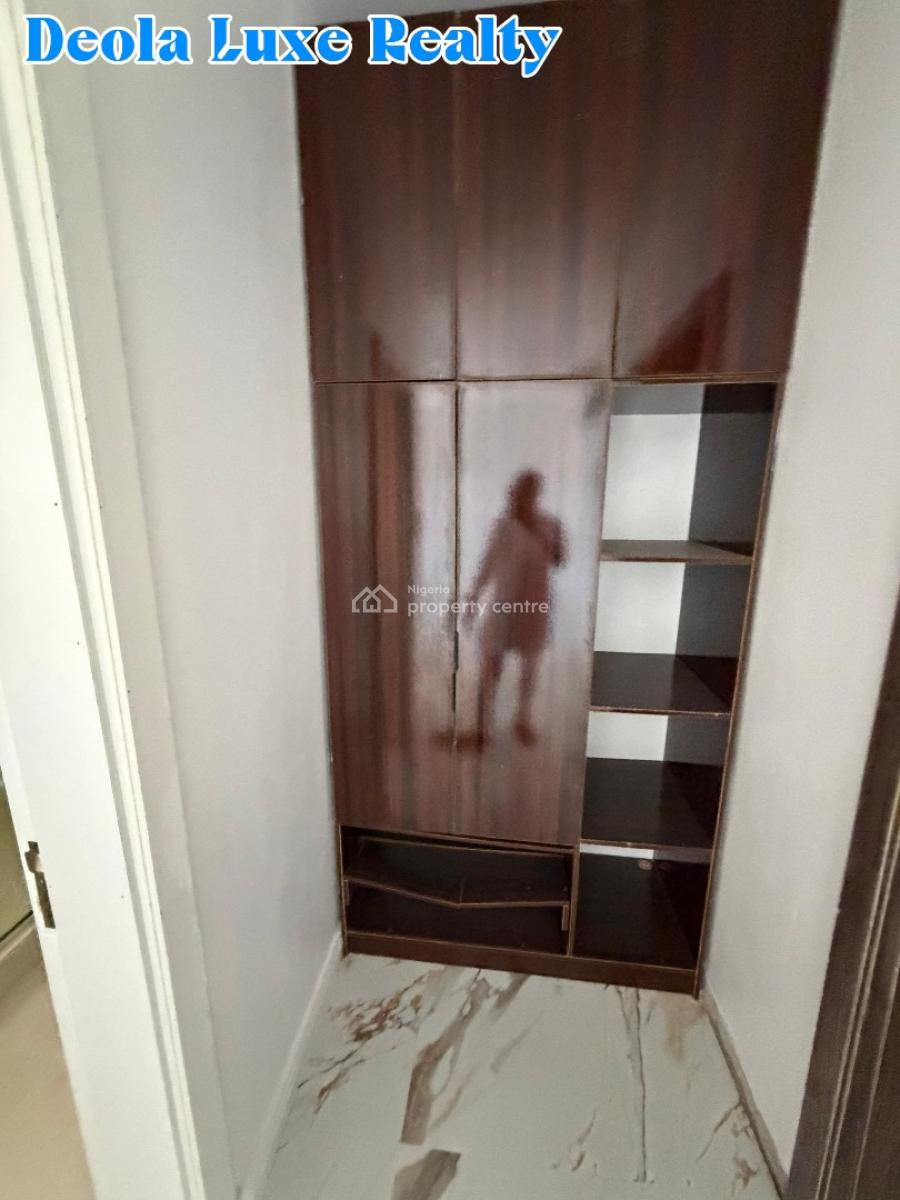 a Very Nice and Spacious 4 Bedroom Semi Detached Duplex, Off Spg Road, Ologolo, Lekki, Lagos, Semi-detached Duplex for Rent