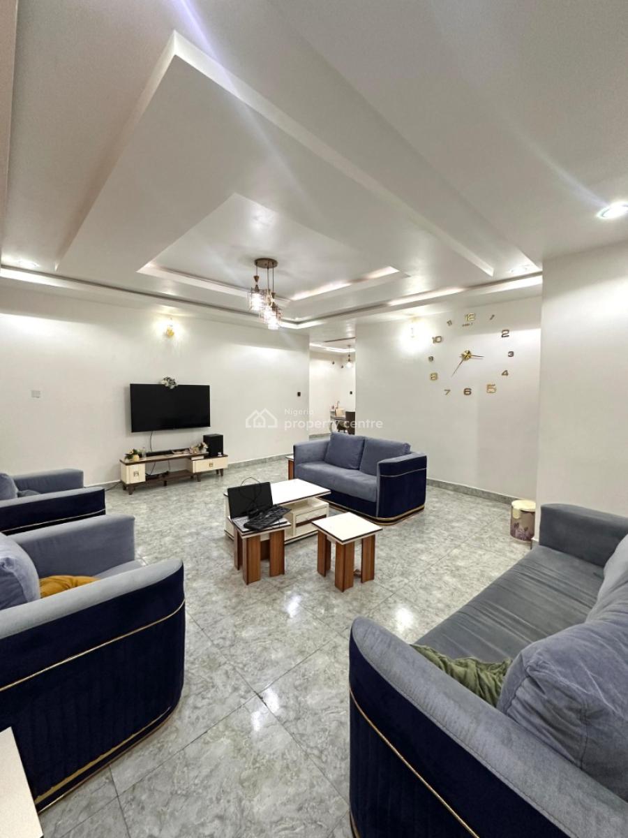 Furnished and Service 3 Bedroom Apartment, Gwarinpa, Abuja, Flat / Apartment for Rent