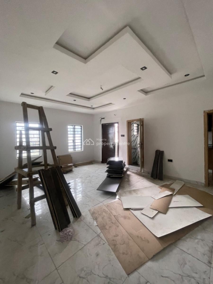 2 Bedroom Spacious Apartment, Yaba, Lagos, Block of Flats for Sale