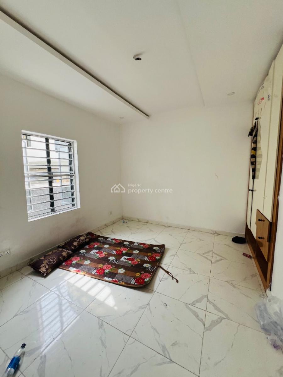 1/3 Bed&bq Apartment  4/8 Million, Ikota, Lekki, Lagos, Flat / Apartment for Rent