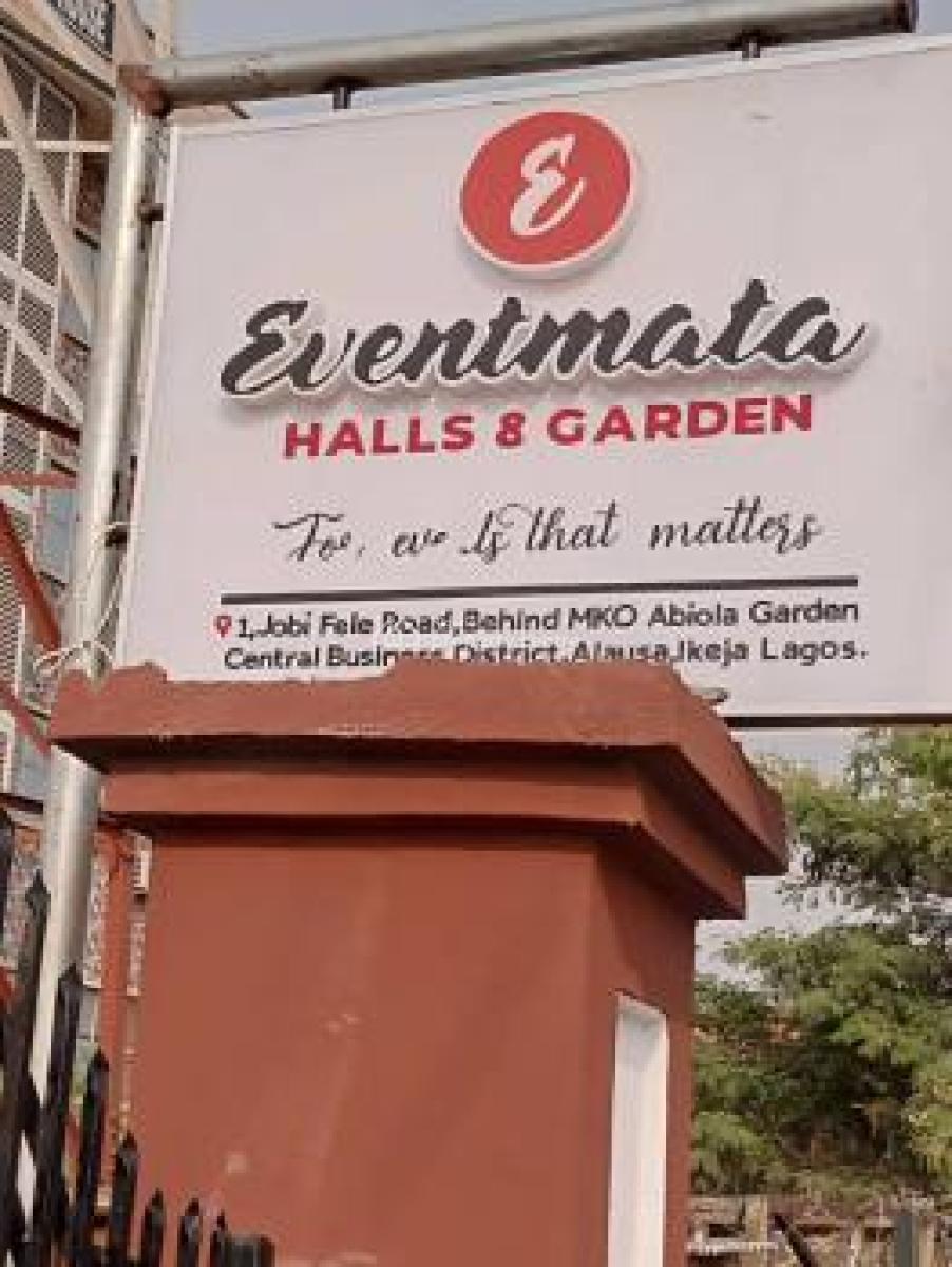 Eventmata Halls & Garden, 1, Jobi Fele Road Behind Mko Abiola Garden, Alausa, Ikeja, Lagos, Conference / Meeting / Training Room for Rent