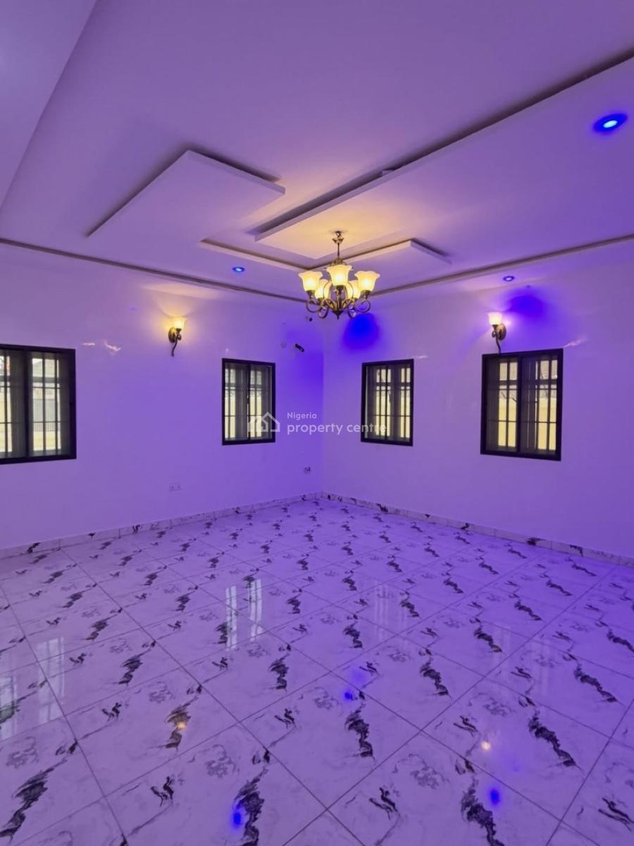 4 Beds  Semi-detached  Private Compound, Gude, Apo, Abuja, Semi-detached Duplex for Sale