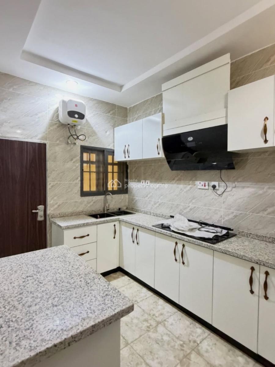 4 Beds  Semi-detached  Private Compound, Gude, Apo, Abuja, Semi-detached Duplex for Sale