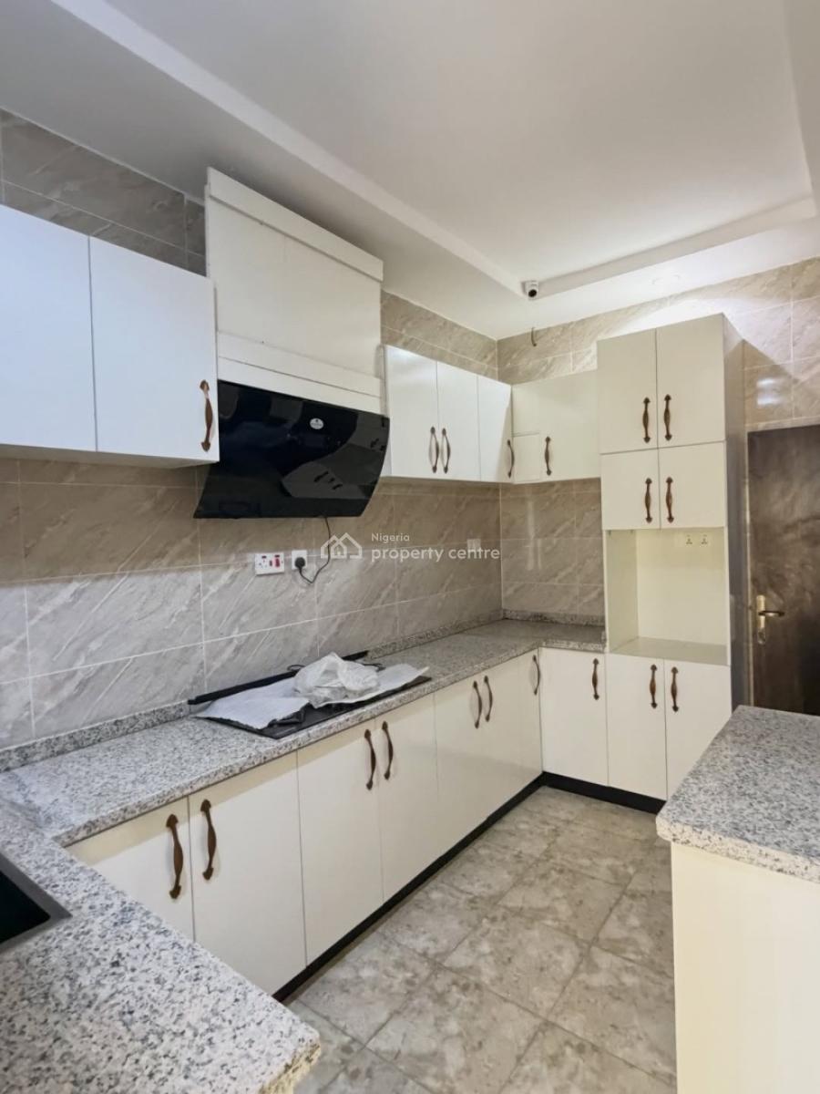 4 Beds  Semi-detached  Private Compound, Gude, Apo, Abuja, Semi-detached Duplex for Sale