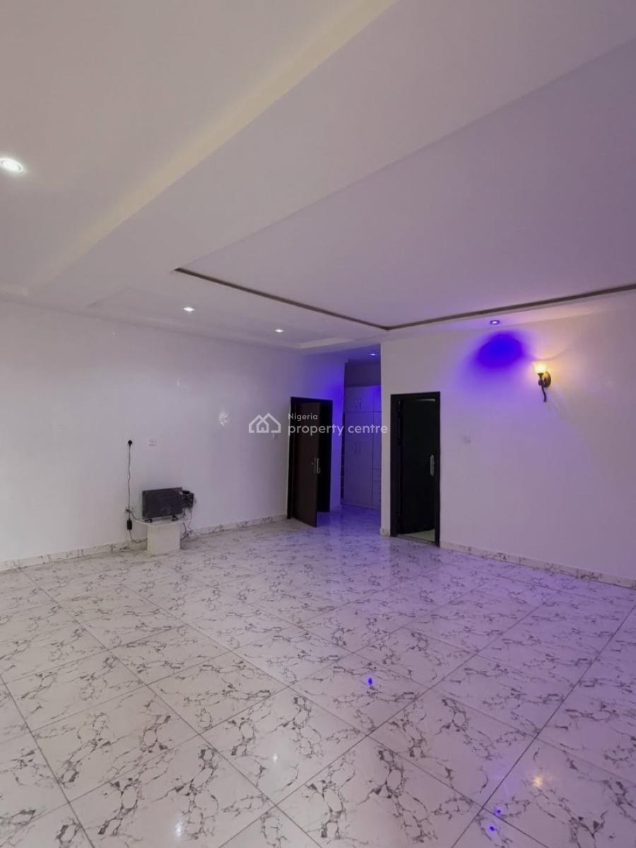 4 Beds  Semi-detached  Private Compound, Gude, Apo, Abuja, Semi-detached Duplex for Sale