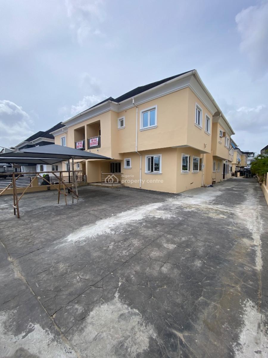 Spacious Compound 3 Bed Duplex, Osapa, Lekki, Lagos, Semi-detached Duplex for Sale