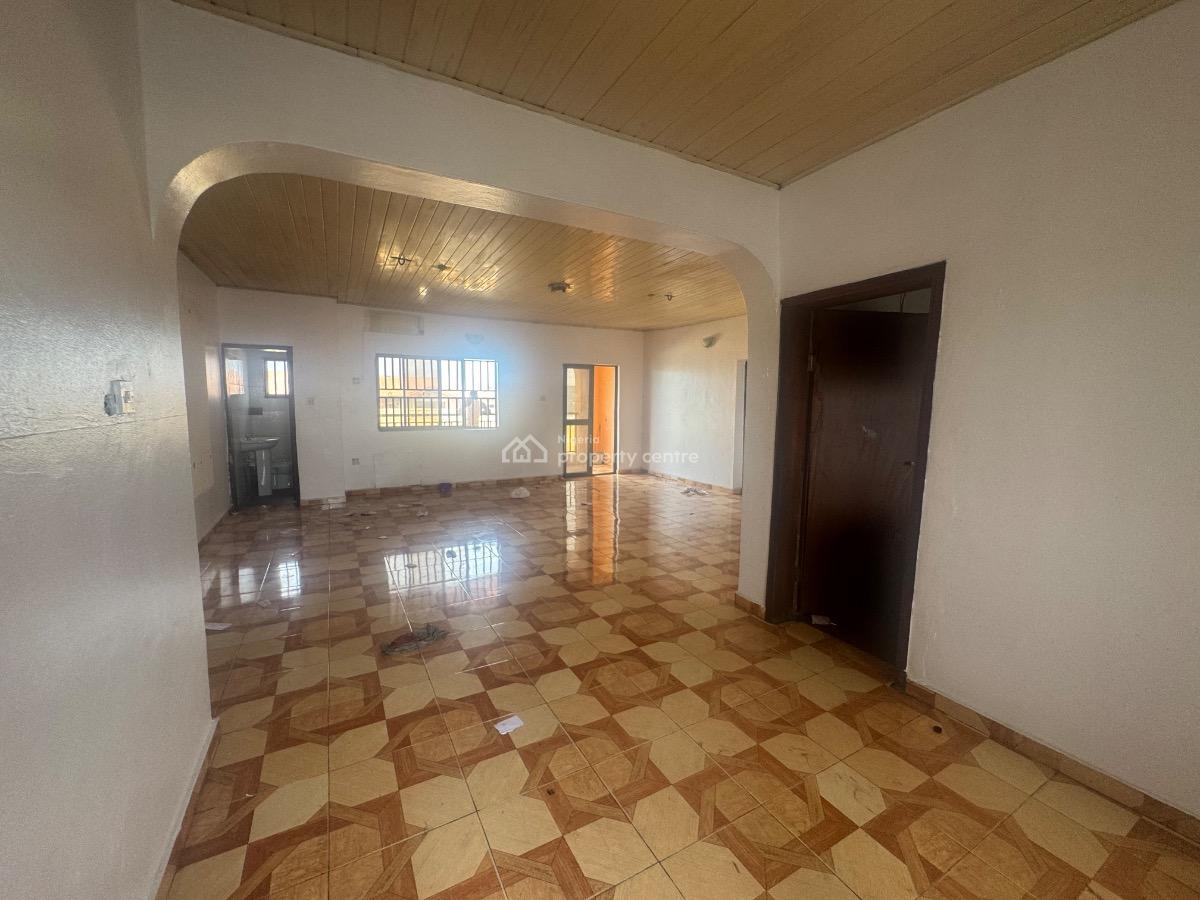 Well Maintained 3bedroom Flat in a Secured Estate, By Berger Express Close to Omole Phase 2, Ojodu Berger, Ojodu, Lagos, Flat / Apartment for Sale