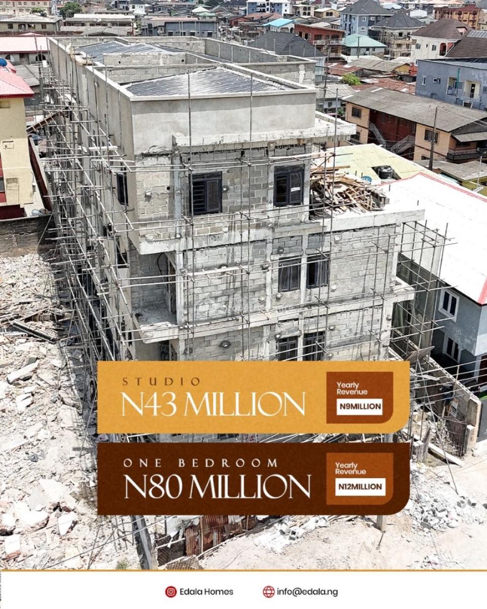 Massive 1 Bedroom in a Sercured Environment, with C of O, Surulere, Lagos, Mini Flat (room and Parlour) for Sale