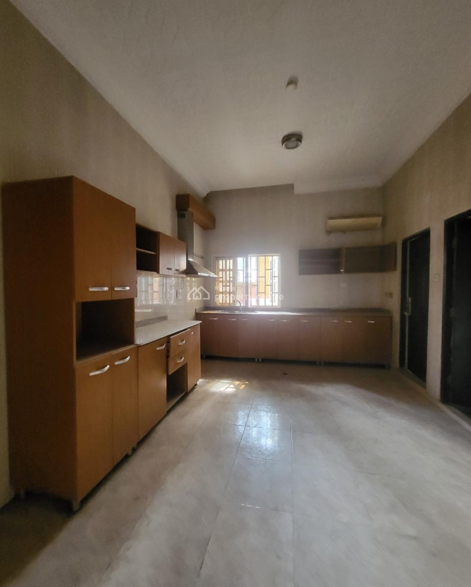 Luxurious Super Massive 3 Bedroom Flat, By Funtaj Academy, Gudu, Abuja, Flat / Apartment for Rent