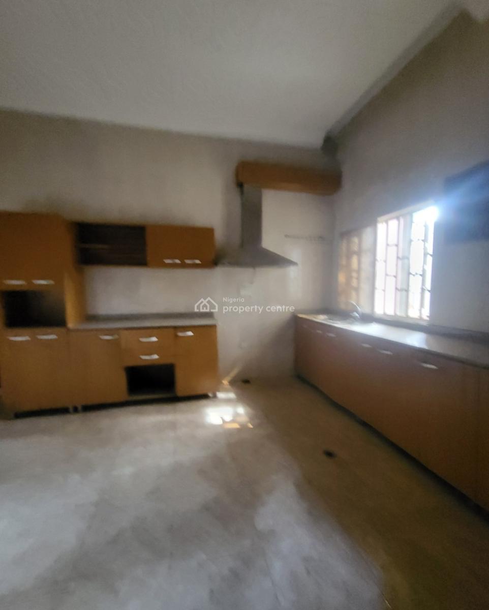 Luxurious Super Massive 3 Bedroom Flat, By Funtaj Academy, Gudu, Abuja, Flat / Apartment for Rent