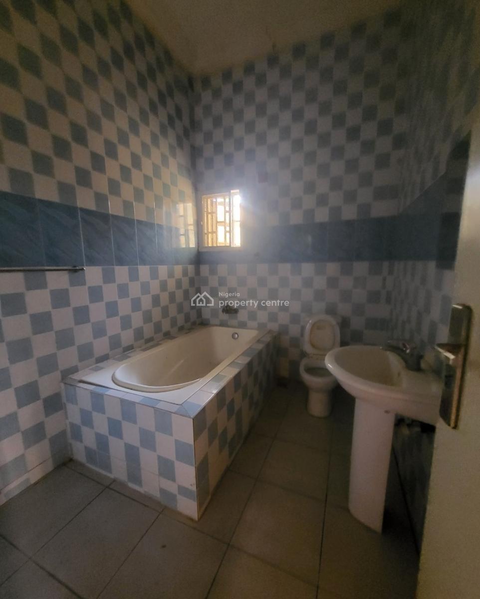 Luxurious Super Massive 3 Bedroom Flat, By Funtaj Academy, Gudu, Abuja, Flat / Apartment for Rent