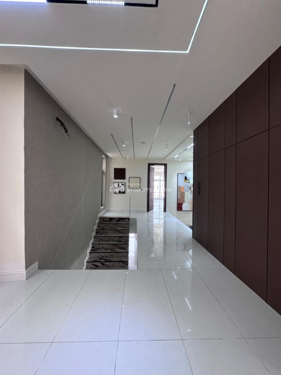 5 Bedrooms Fully Detached Duplex, Royal Estate, Lekki, Lagos, Detached Duplex for Sale
