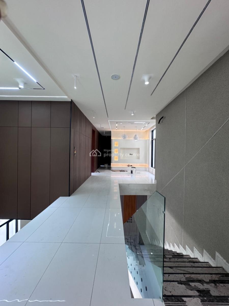 5 Bedrooms Fully Detached Duplex, Royal Estate, Lekki, Lagos, Detached Duplex for Sale