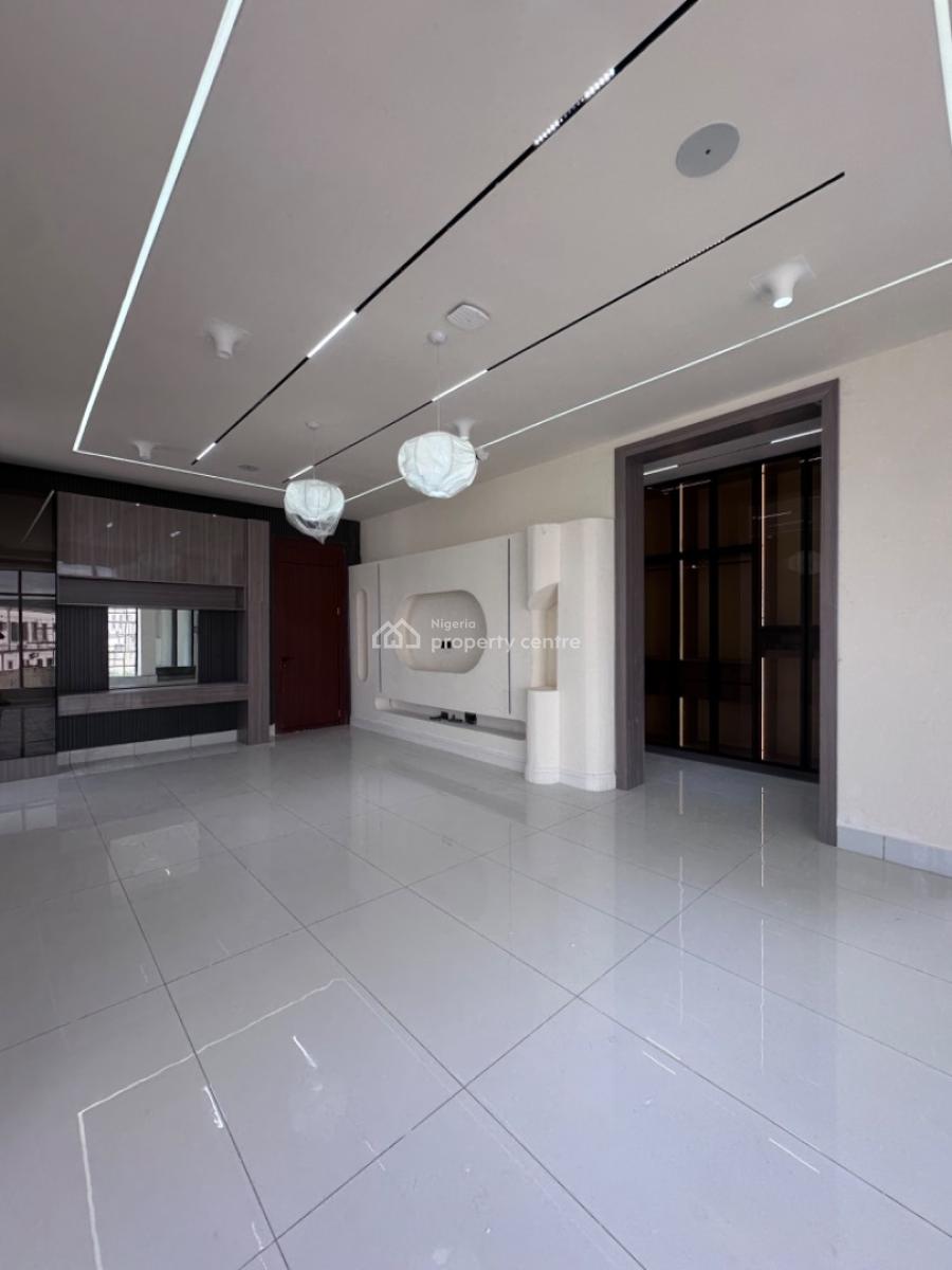5 Bedrooms Fully Detached Duplex, Royal Estate, Lekki, Lagos, Detached Duplex for Sale