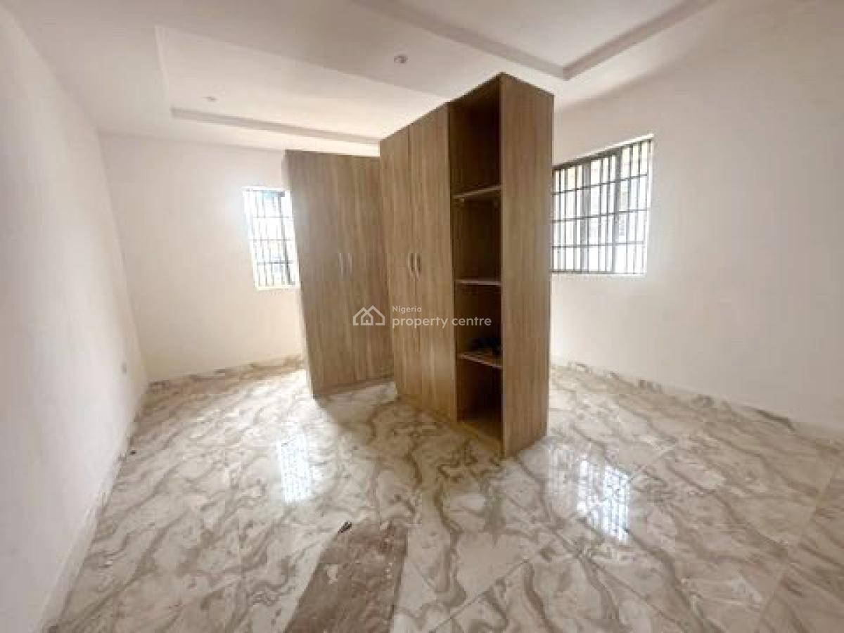Luxury 3 Bedroom Apartment, Gra Phase 1, Magodo, Lagos, Flat / Apartment for Rent