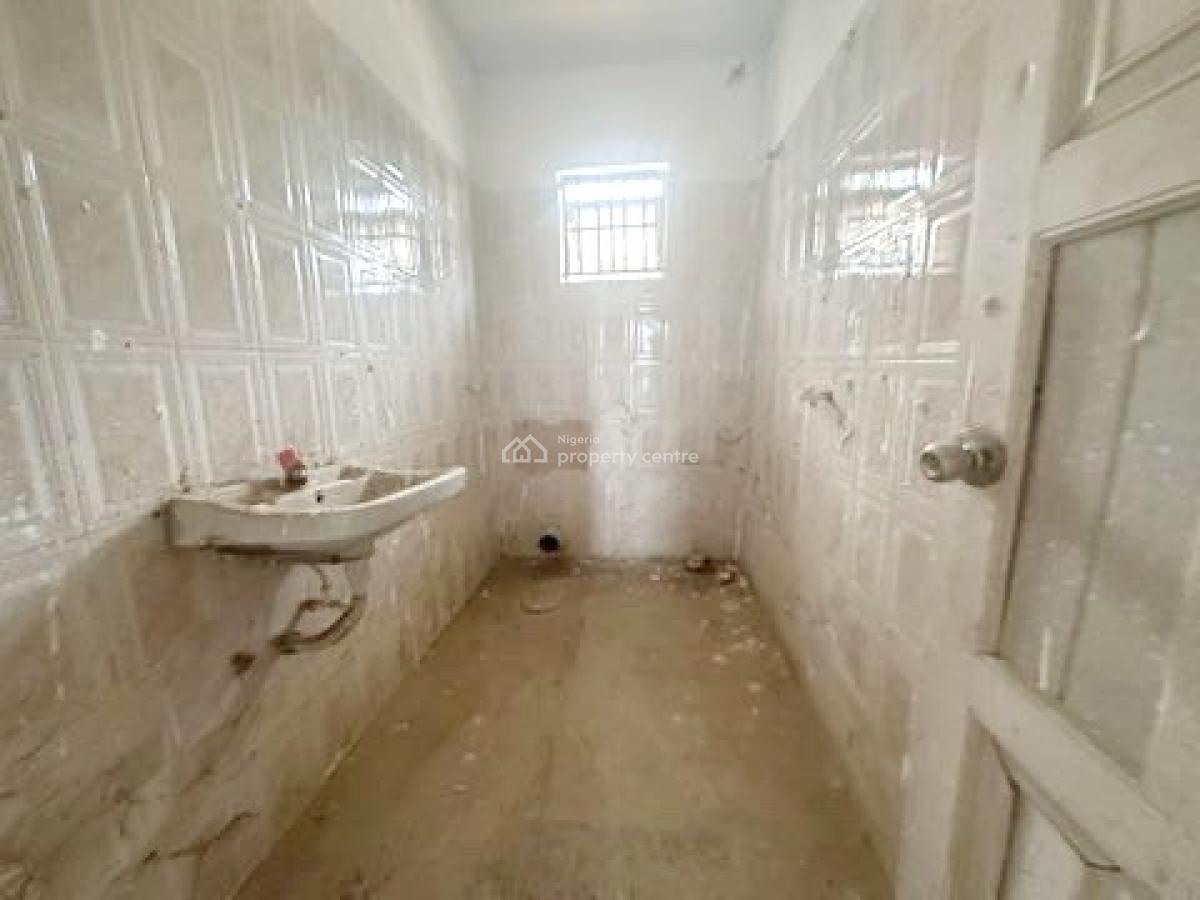 Luxury 3 Bedroom Apartment, Gra Phase 1, Magodo, Lagos, Flat / Apartment for Rent