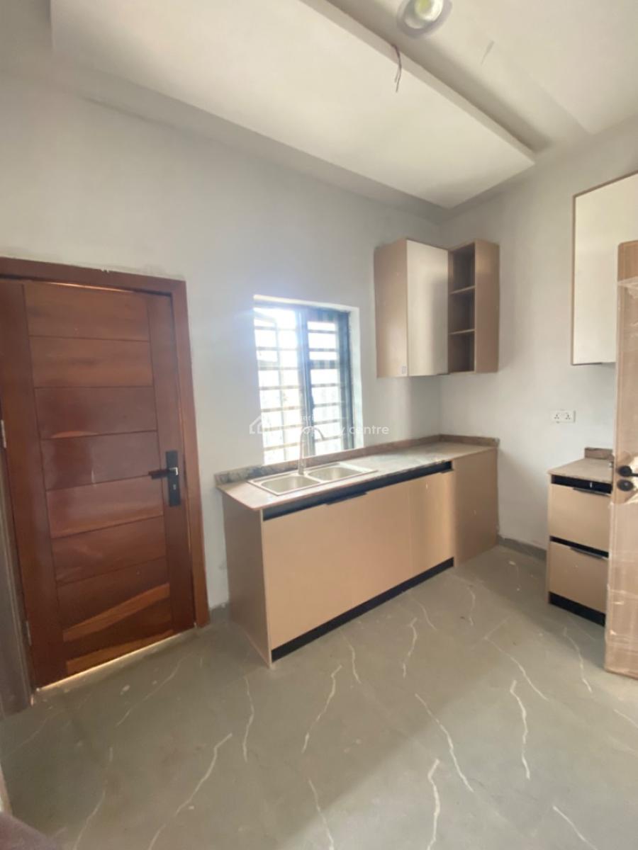 Spacious 2 Bedroom Terrace Duplex, Ologolo, Ologolo, Lekki, Lagos, Terraced Duplex for Rent