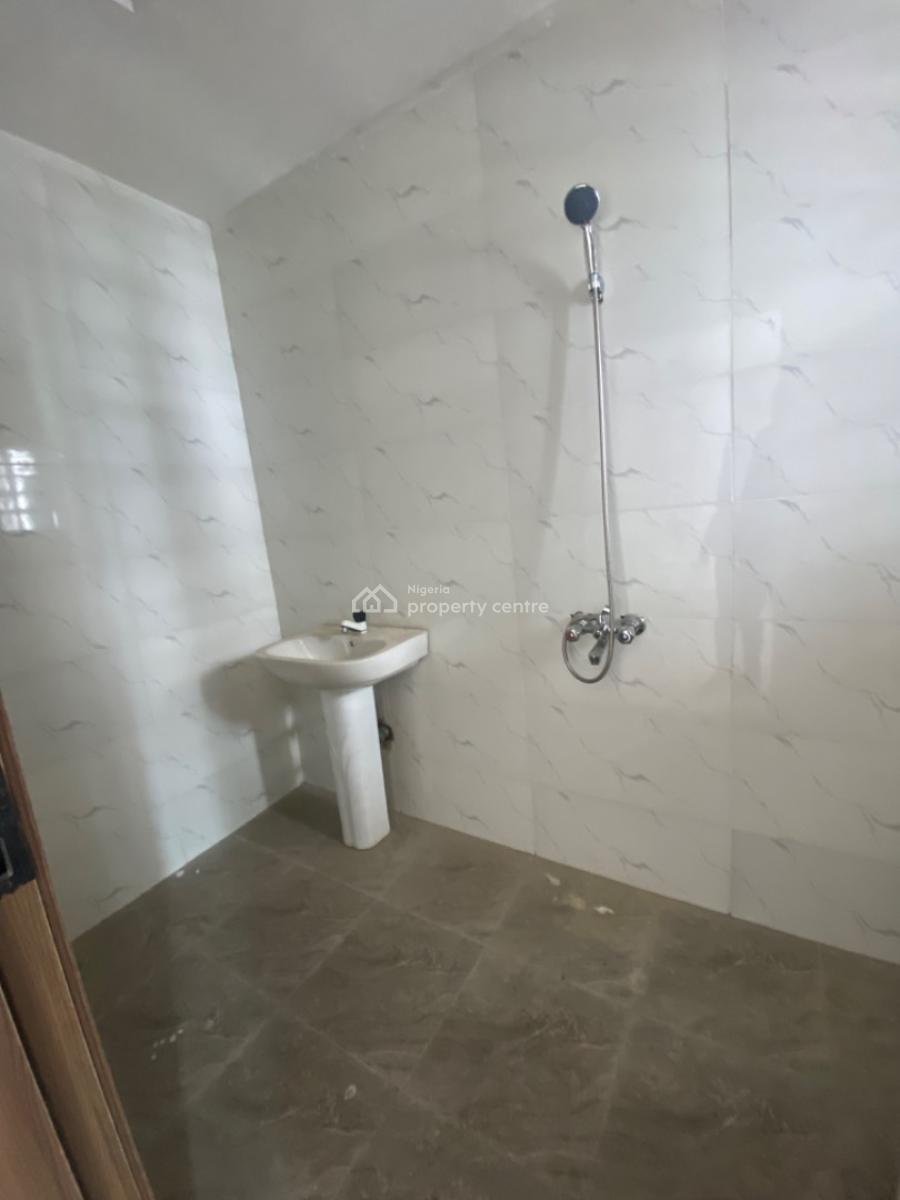 Spacious 2 Bedroom Terrace Duplex, Ologolo, Ologolo, Lekki, Lagos, Terraced Duplex for Rent