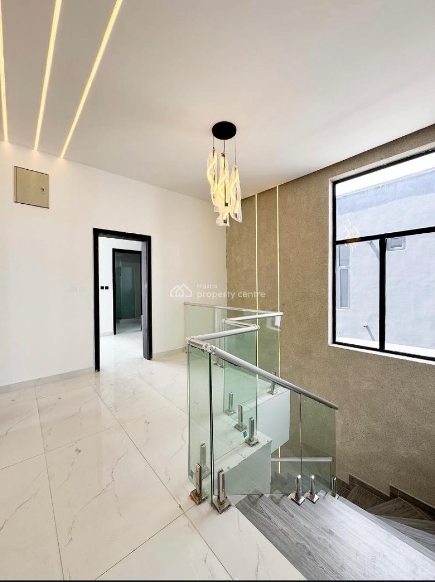 5 Bedroom House with a Pool and Bq, Chevron, Lekki, Lagos, Detached Duplex for Sale