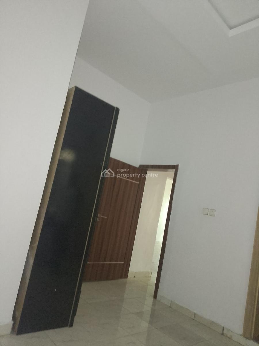 2 Bedroom Apartment, Ologolo, Lekki, Lagos, Flat / Apartment for Rent