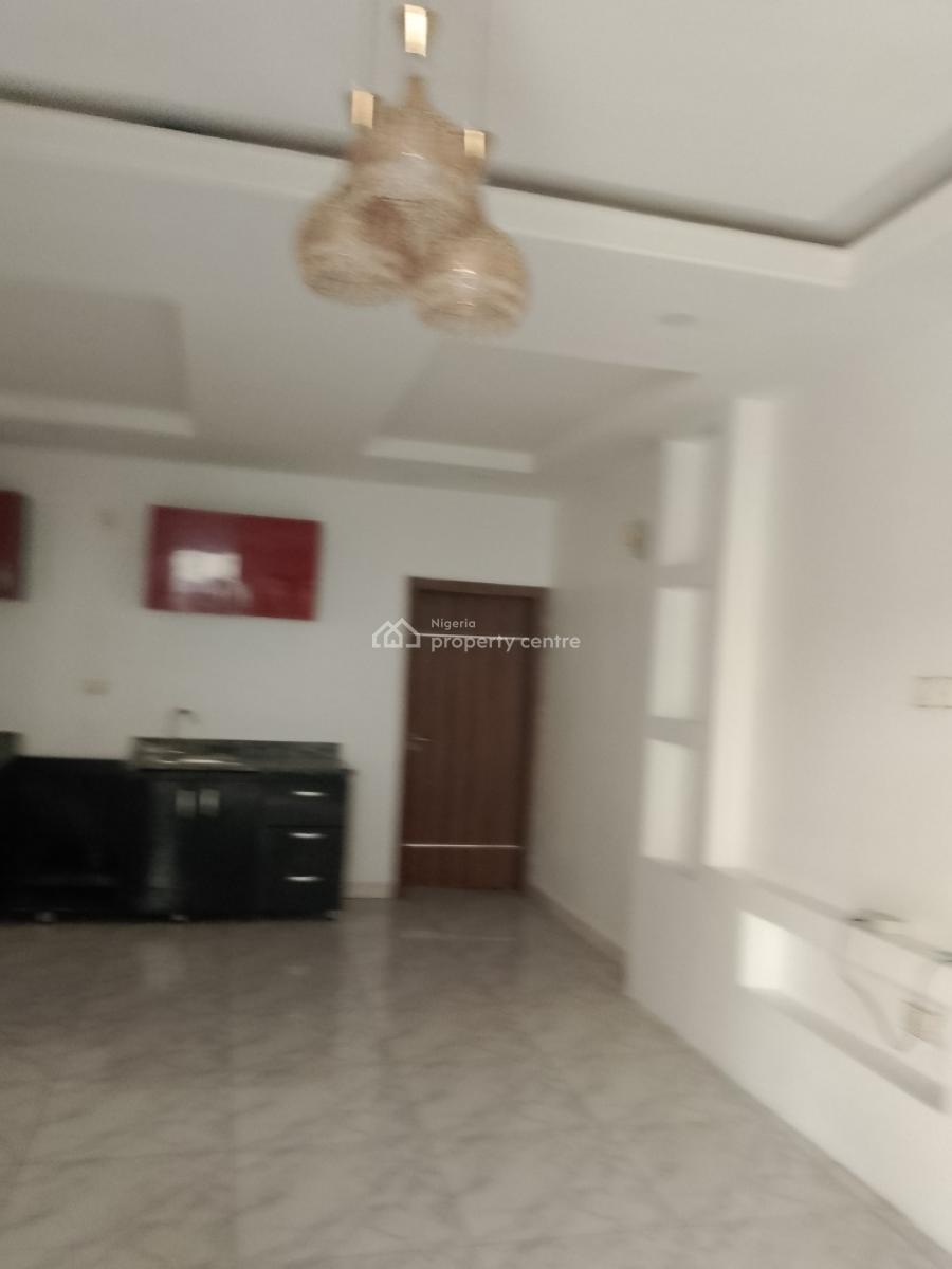2 Bedroom Apartment, Ologolo, Lekki, Lagos, Flat / Apartment for Rent