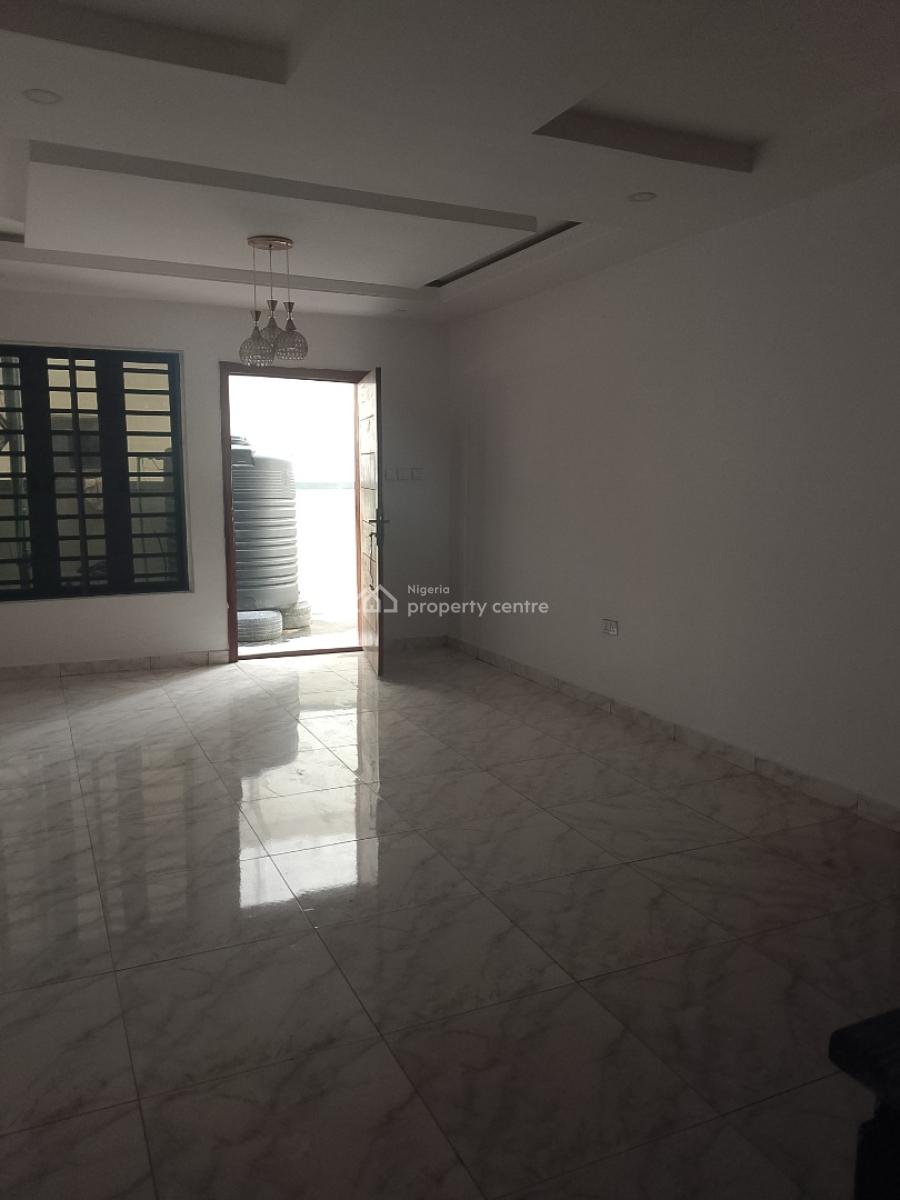2 Bedroom Apartment, Ologolo, Lekki, Lagos, Flat / Apartment for Rent