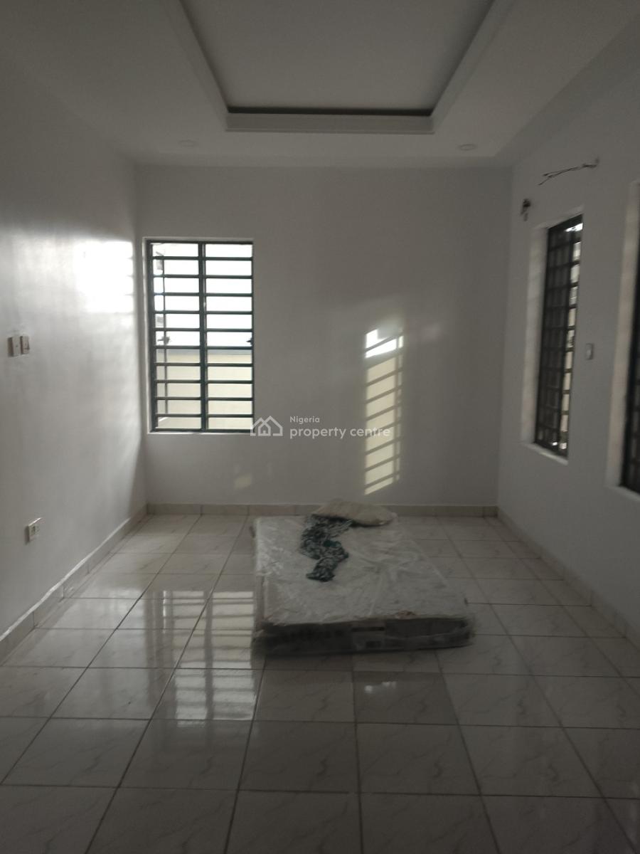 2 Bedroom Apartment, Ologolo, Lekki, Lagos, Flat / Apartment for Rent