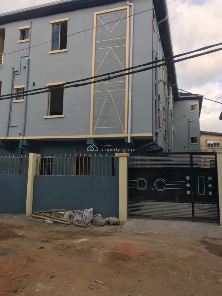 Newly Built Studio Apartment (room Self Contained), Tanimowo Close Off Oyebajo Street Jibowu, Fadeyi, Shomolu, Lagos, Self Contain (single Rooms) for Rent