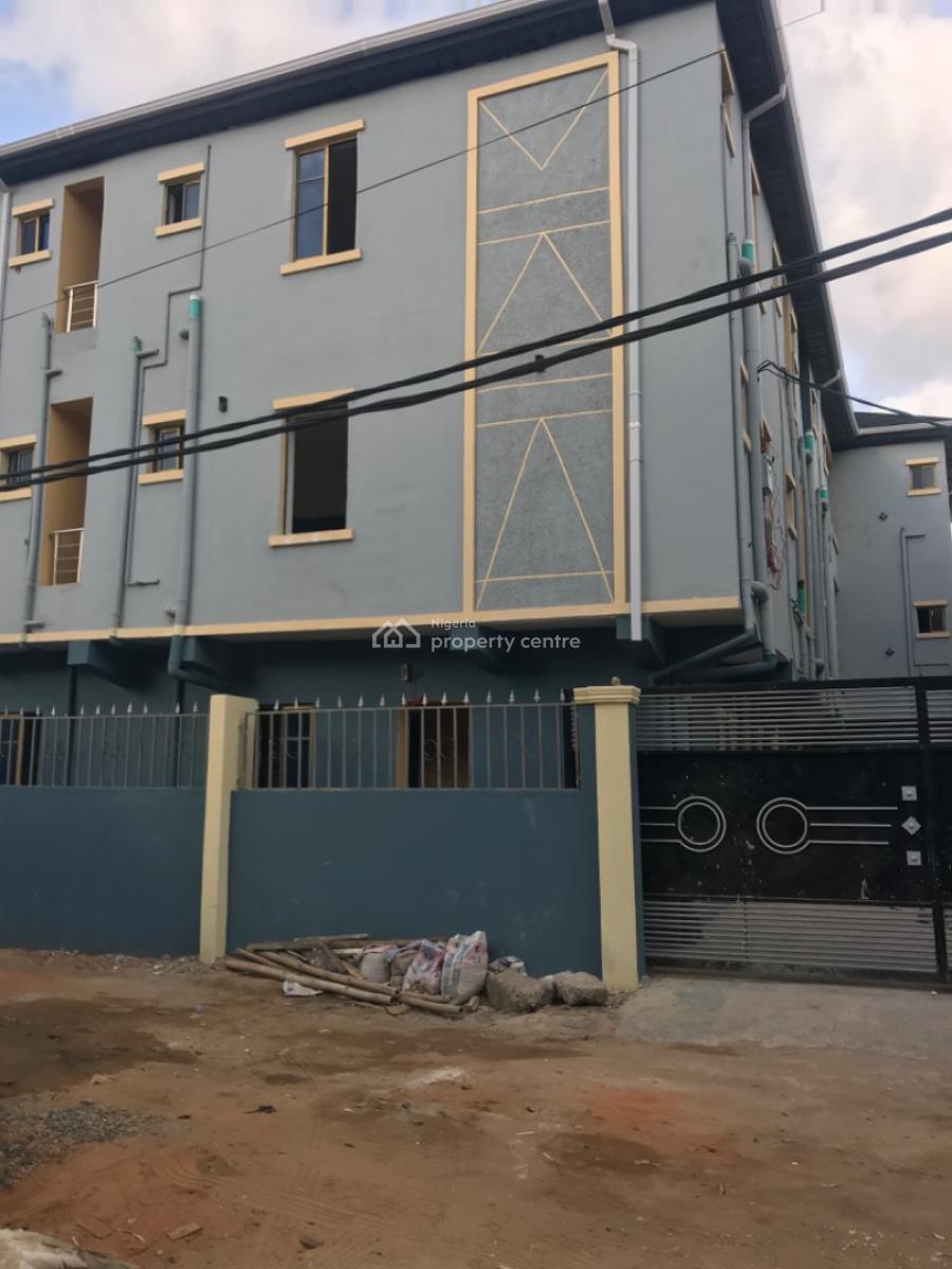 Newly Built Studio Apartment (room Self Contained), Tanimowo Close Off Oyebajo Street Jibowu, Fadeyi, Shomolu, Lagos, Self Contain (single Rooms) for Rent