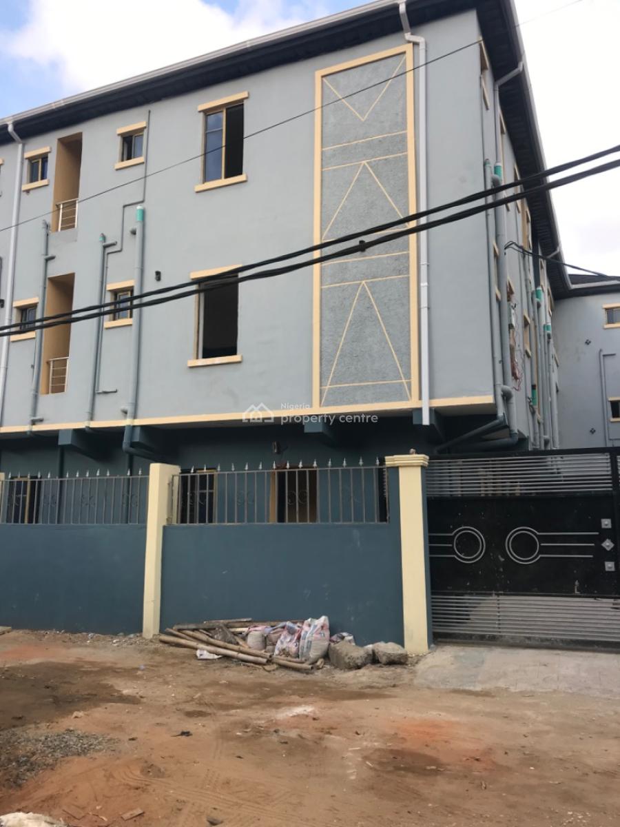 Newly Built Studio Apartment (room Self Contained), Tanimowo Close Off Oyebajo Street Jibowu, Fadeyi, Shomolu, Lagos, Self Contain (single Rooms) for Rent