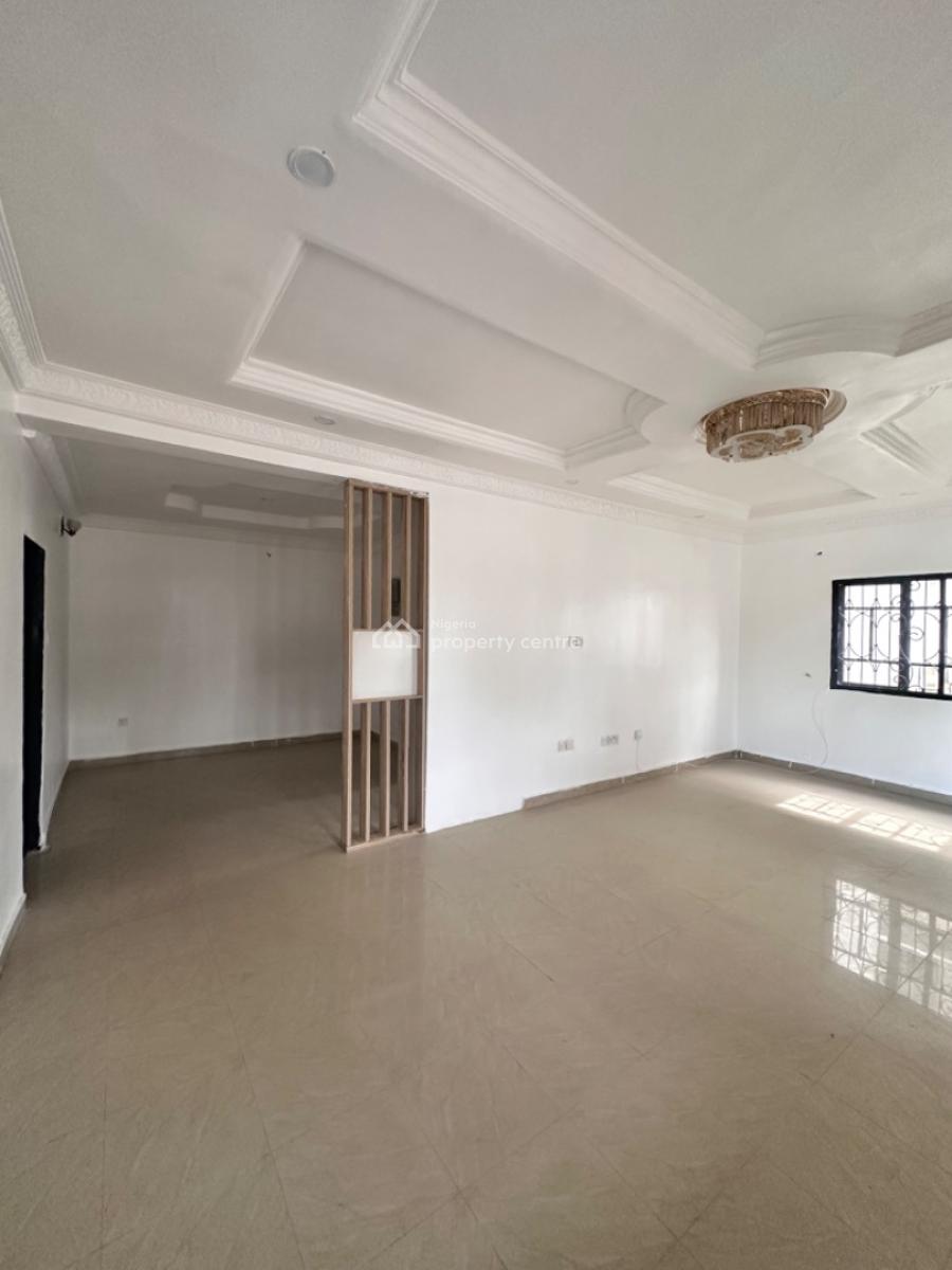 Big Compound of a 4 Bedroom Fully Detached House, Orchid Road By Chevron Toll Gate, Lekki, Lagos, Detached Duplex for Rent