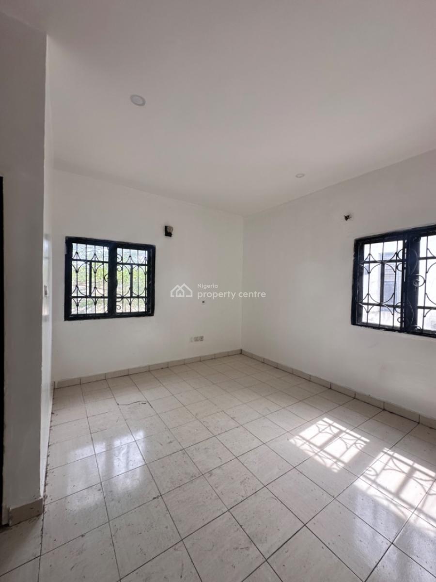 Big Compound of a 4 Bedroom Fully Detached House, Orchid Road By Chevron Toll Gate, Lekki, Lagos, Detached Duplex for Rent