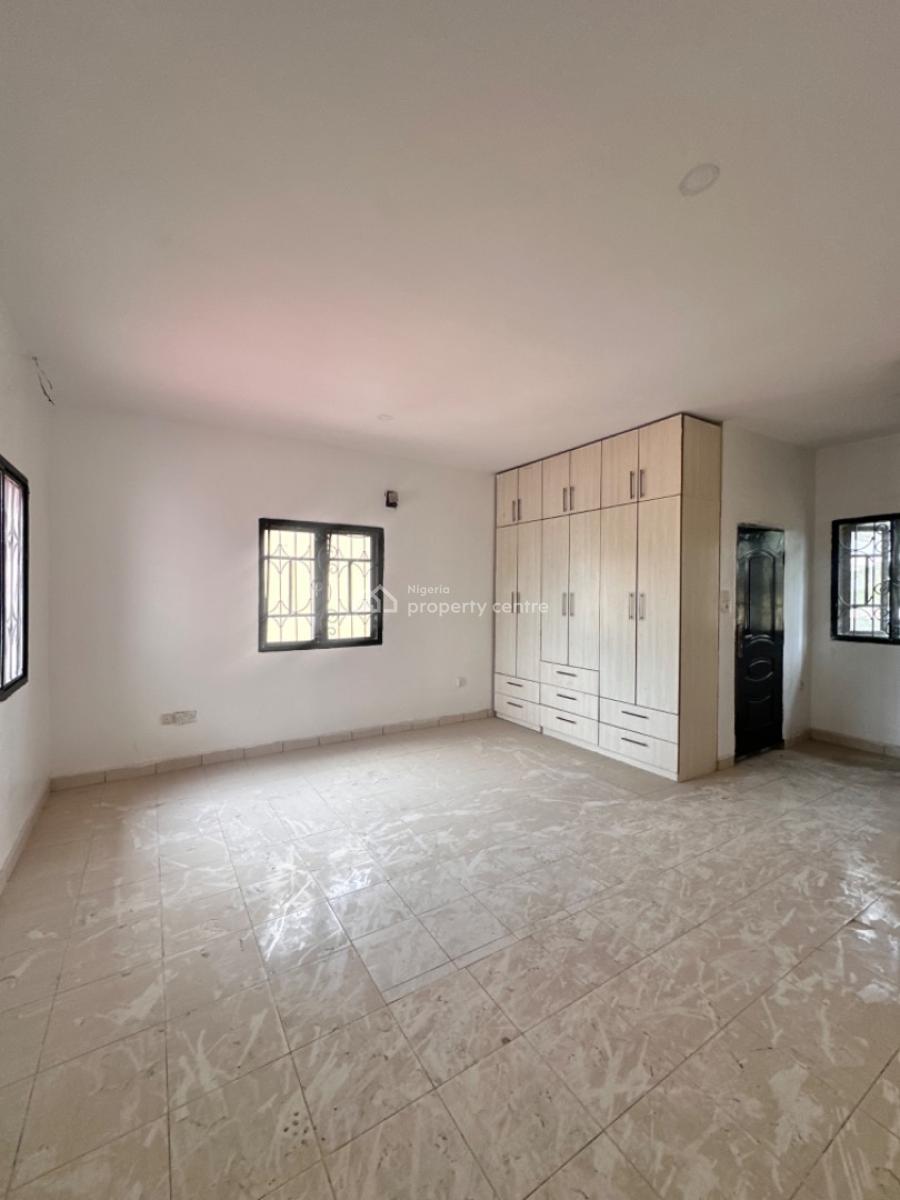 Big Compound of a 4 Bedroom Fully Detached House, Orchid Road By Chevron Toll Gate, Lekki, Lagos, Detached Duplex for Rent