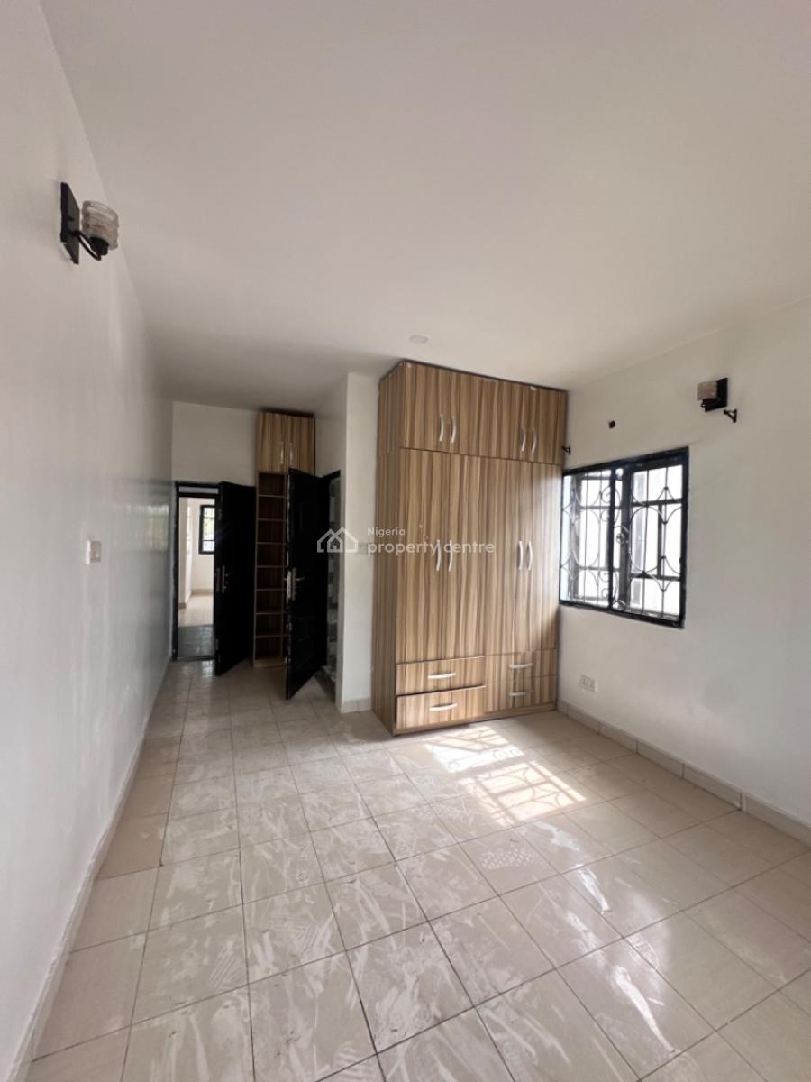 Big Compound of a 4 Bedroom Fully Detached House, Orchid Road By Chevron Toll Gate, Lekki, Lagos, Detached Duplex for Rent