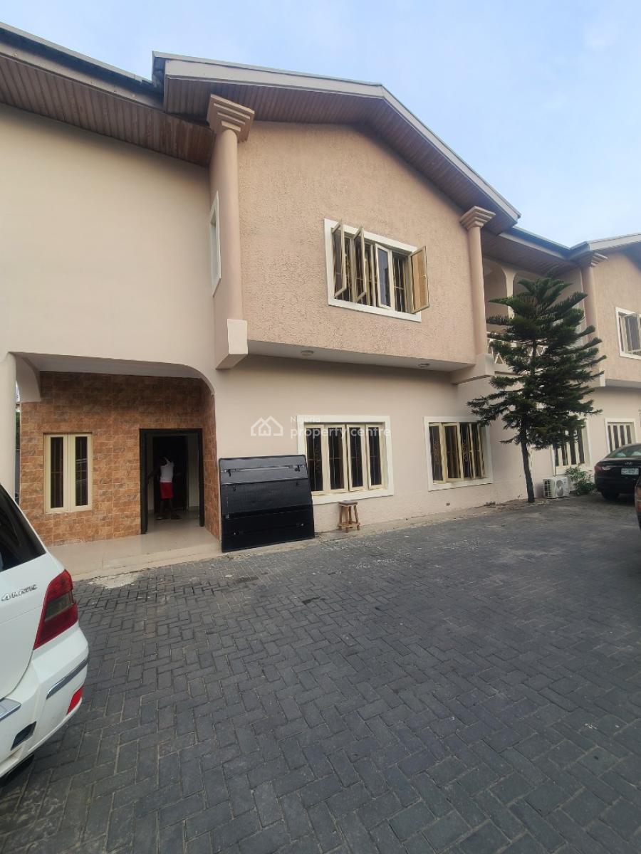 Spacious 4 Bedroom Semi Detached  Duplex with Bq, Zone 10, Oniru, Victoria Island (vi), Lagos, Semi-detached Bungalow for Rent