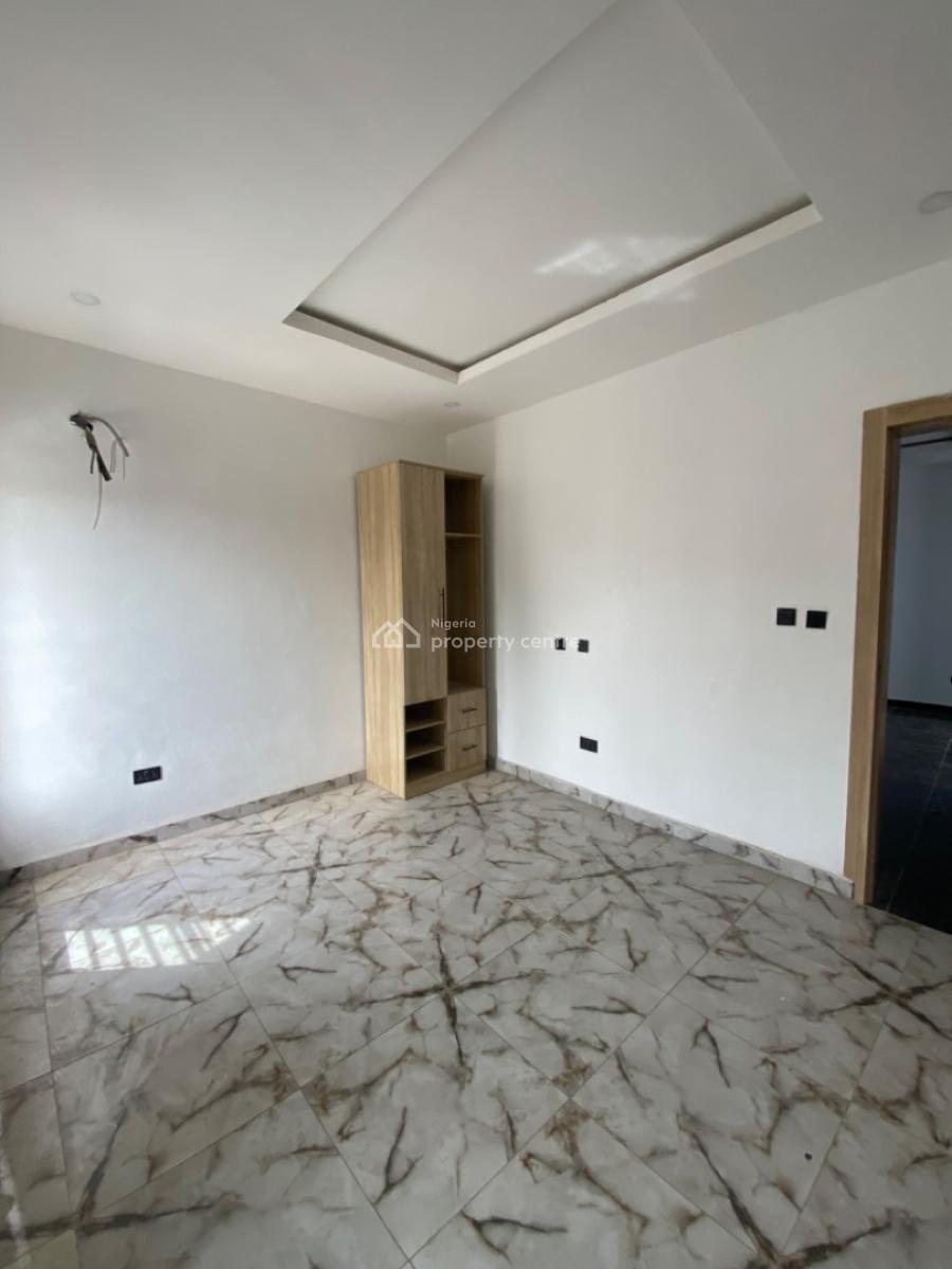Spacious Serviced 2 Bedroom Flat, Igbo Efon, Lekki, Lagos, Flat / Apartment for Rent