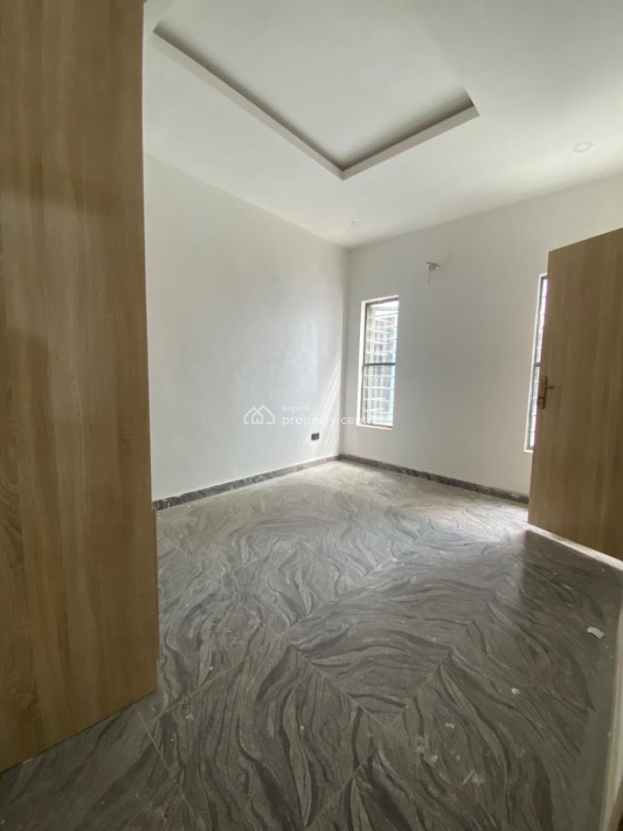 Spacious Serviced 2 Bedroom Flat, Igbo Efon, Lekki, Lagos, Flat / Apartment for Rent