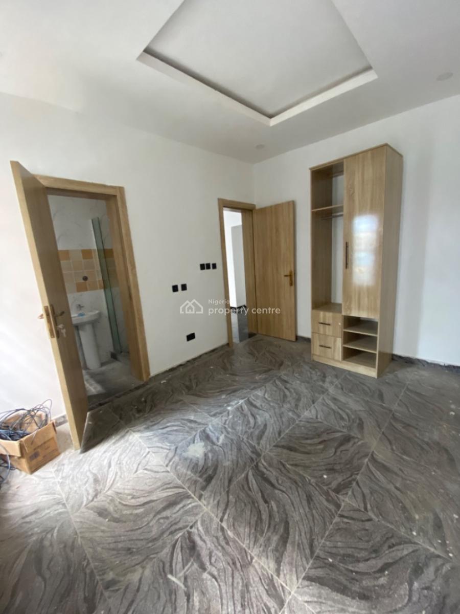 Spacious Serviced 2 Bedroom Flat, Igbo Efon, Lekki, Lagos, Flat / Apartment for Rent