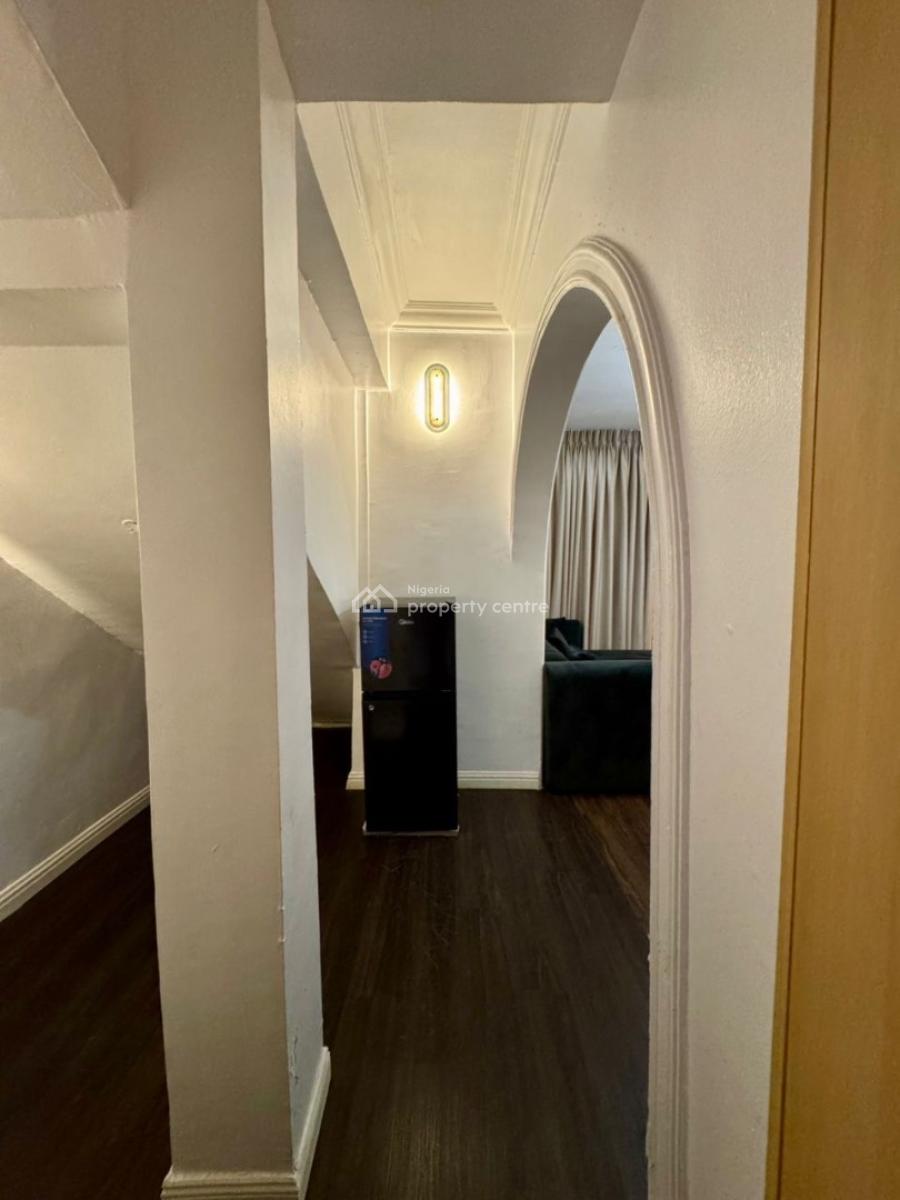 a Furnished 1 Bedroom Apartment in Banana Island., Banana Island, Banana Island, Ikoyi, Lagos, Mini Flat (room and Parlour) for Rent