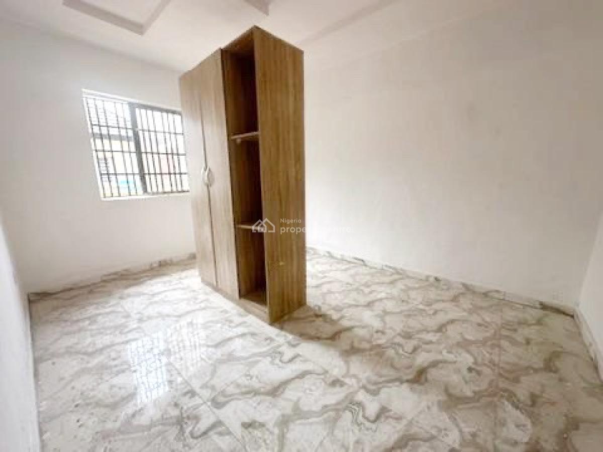 Luxury 3 Bedroom Flat, Gra Phase 1, Magodo, Lagos, Flat / Apartment for Rent